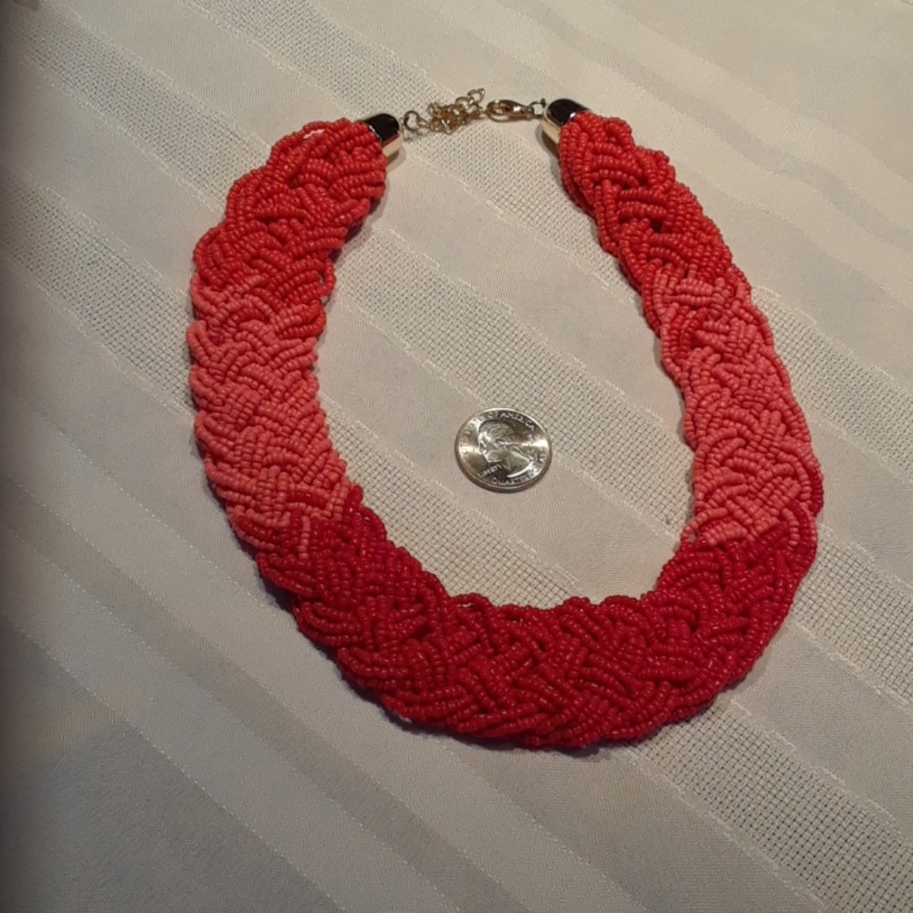 Seed bead necklace - red, coral and orange.